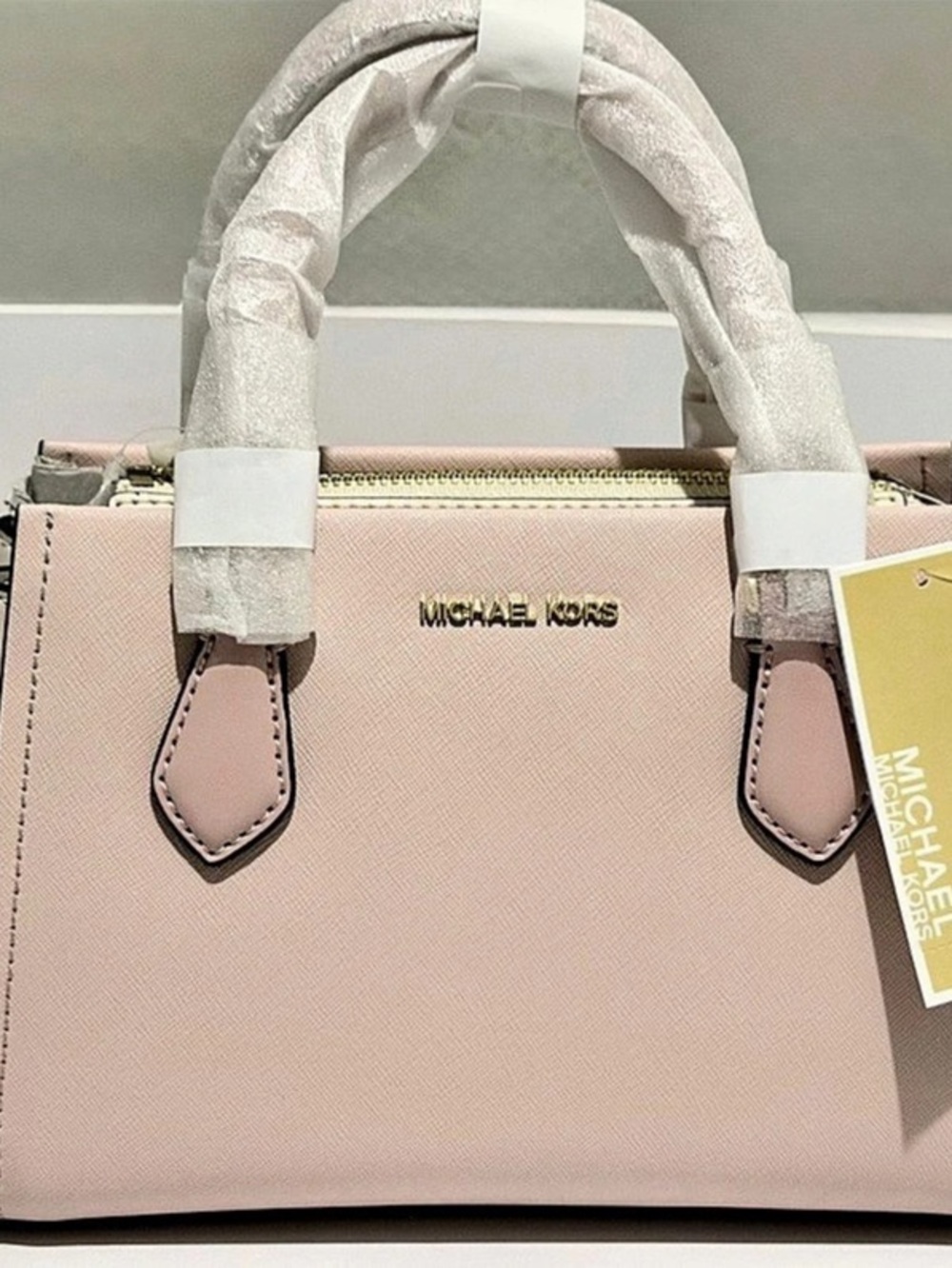 NWT Michael Kors Marilyn Small Messenger Bag